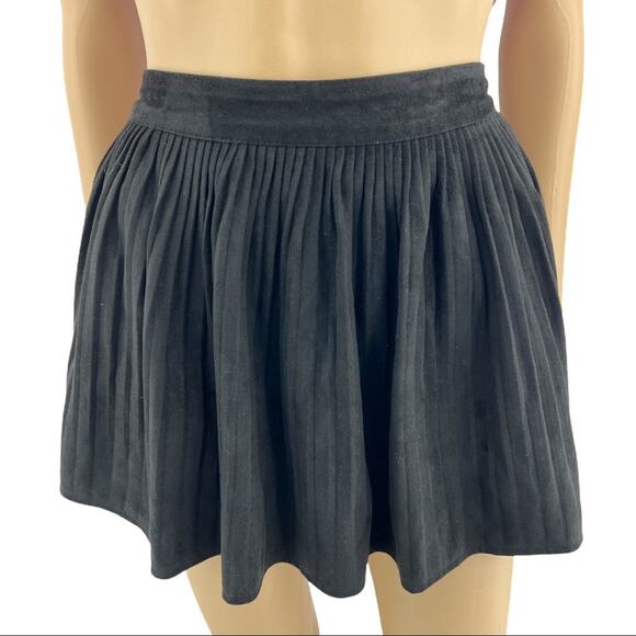 JBCH XS Y2K Black Microfiber Faux Suede Micropleated Micro Mini Skort Skirt - Picture 3 of 7